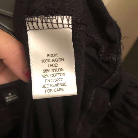 Scoop-Neck, Lace-Sleeve Top - Picture 5 of 7